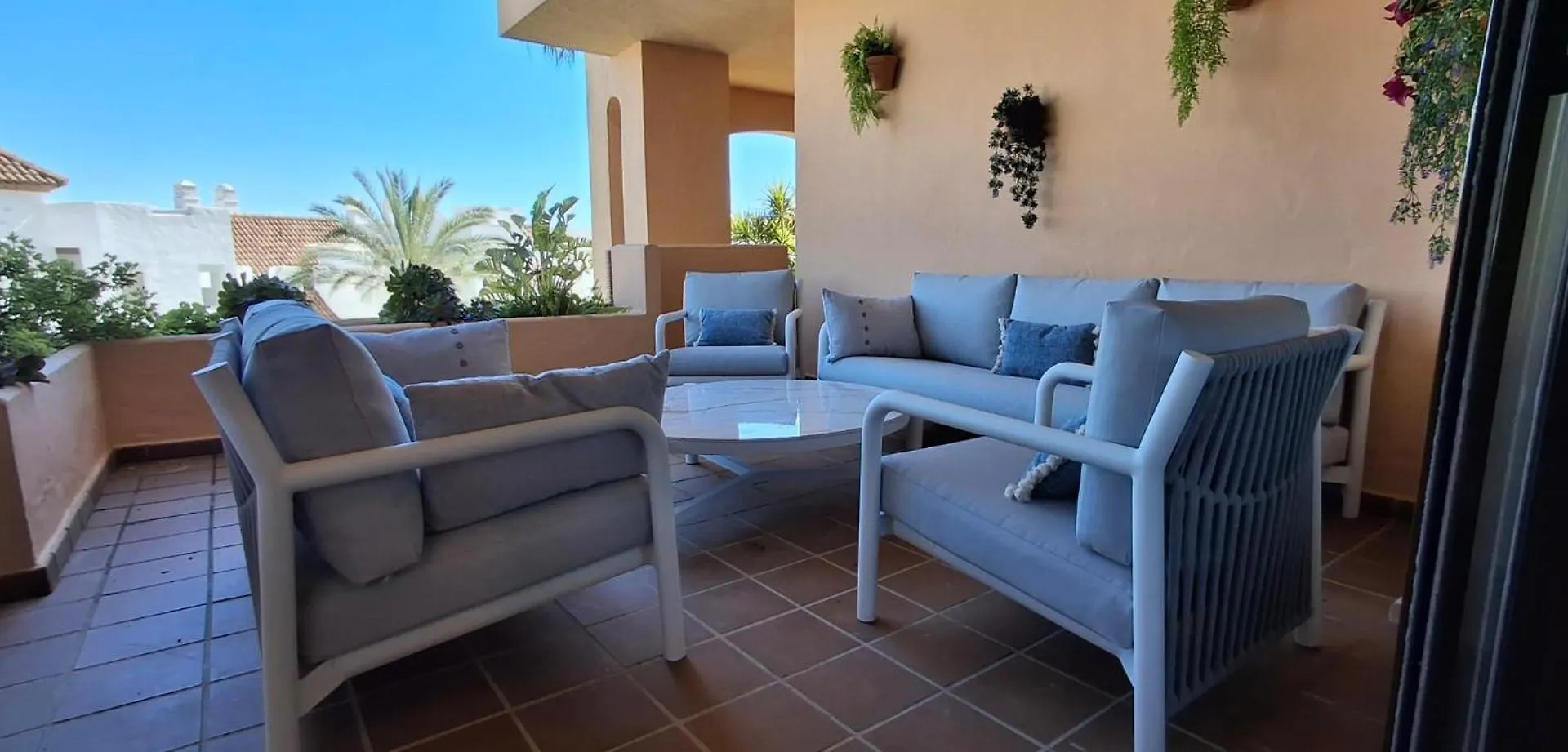 Superb 3 Beds Duquesa Port Apartman Manilva