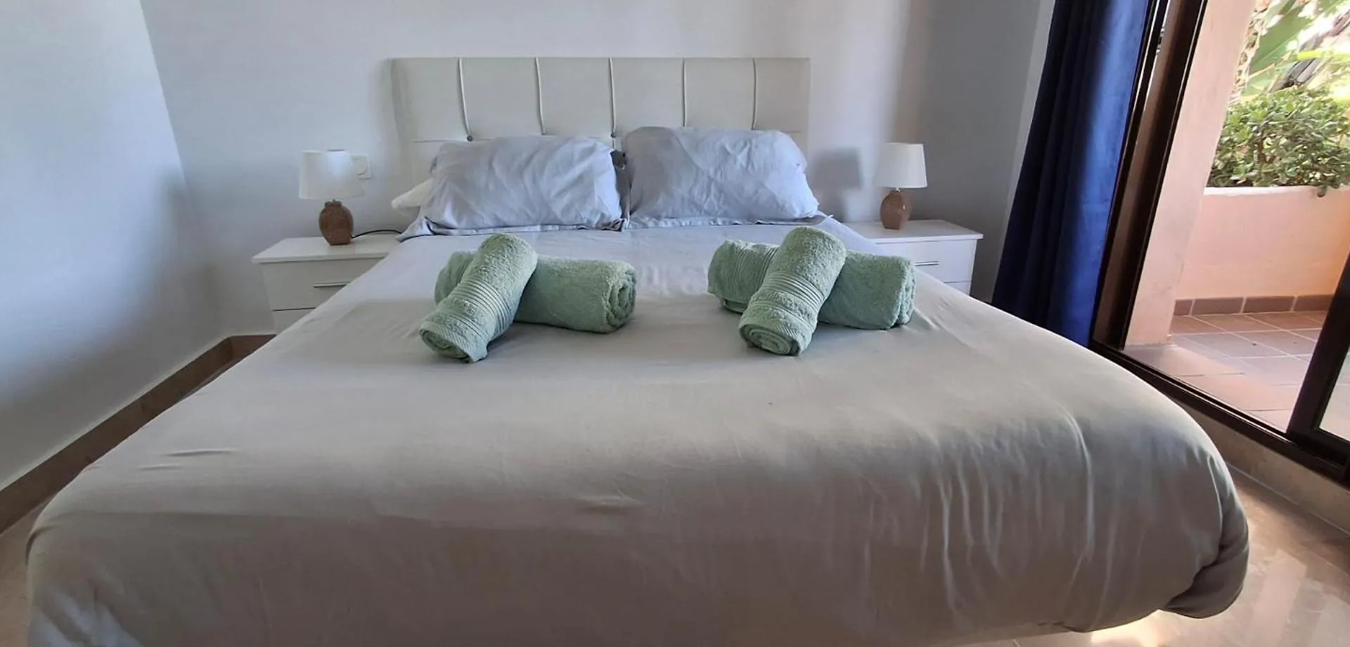 Superb 3 Beds Duquesa Port Apartman Manilva